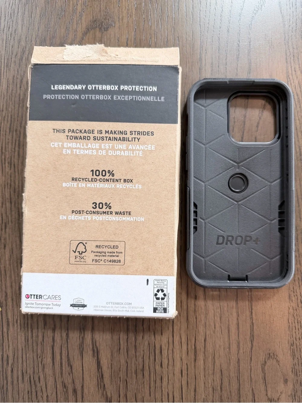 OtterBox iPhone 14 Pro Black textured phone case - Commuter Series